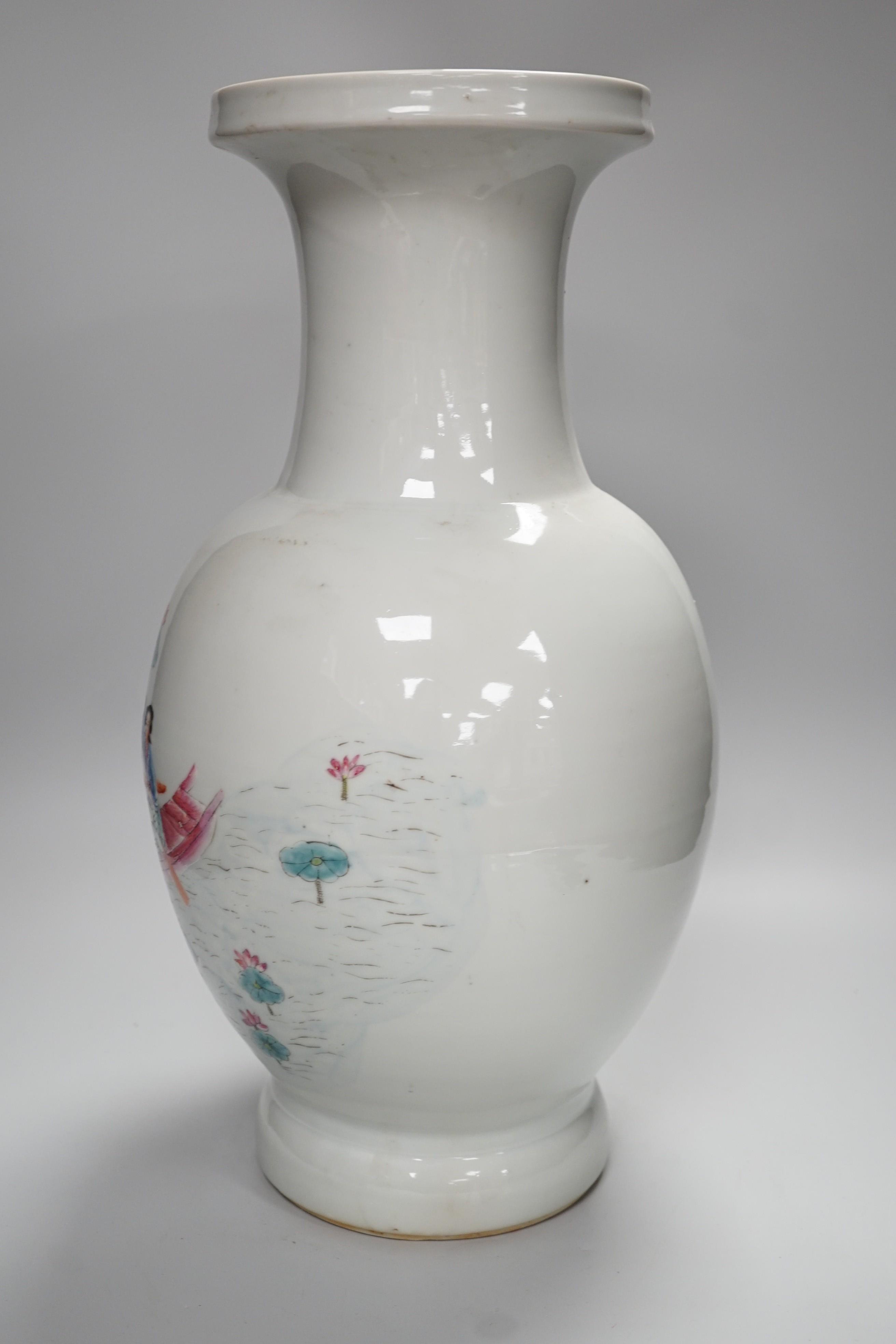 A large Chinese famille rose vase, late Republic period, 45cms high